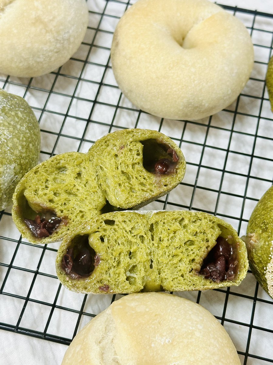 とびしま海道の1番端っこにある、関前食堂へ。
オーナーの加藤さんにベーグル🥯レビューしてもらうために差し入れ。