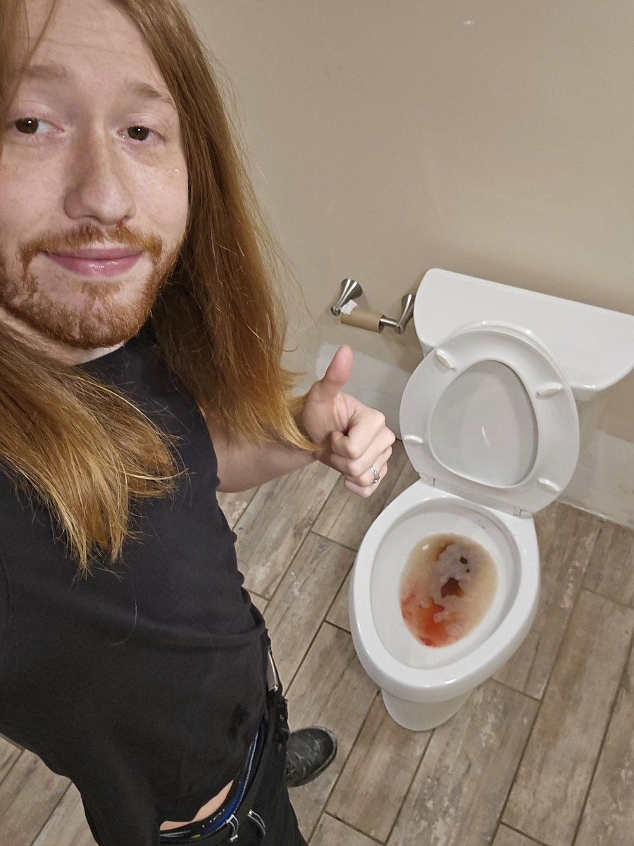 Zake 🍻 tweet media