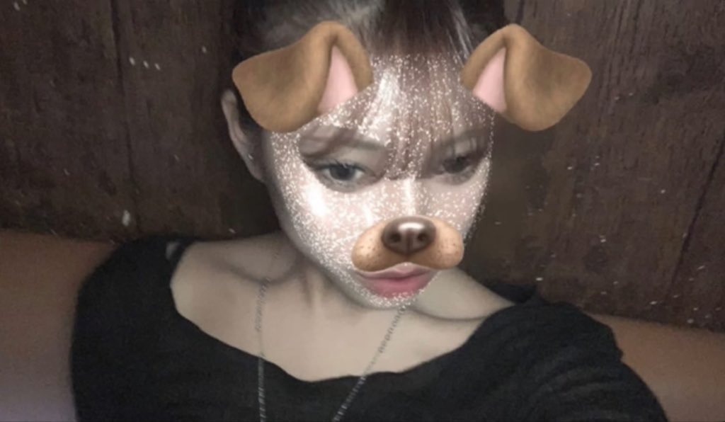 ℝ𝕦𝕟𝕒 tweet media