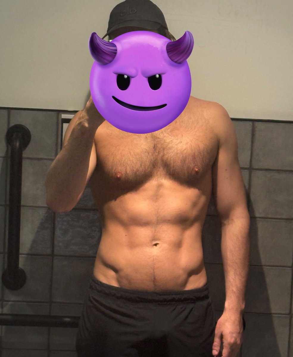 muscle pussy tweet media