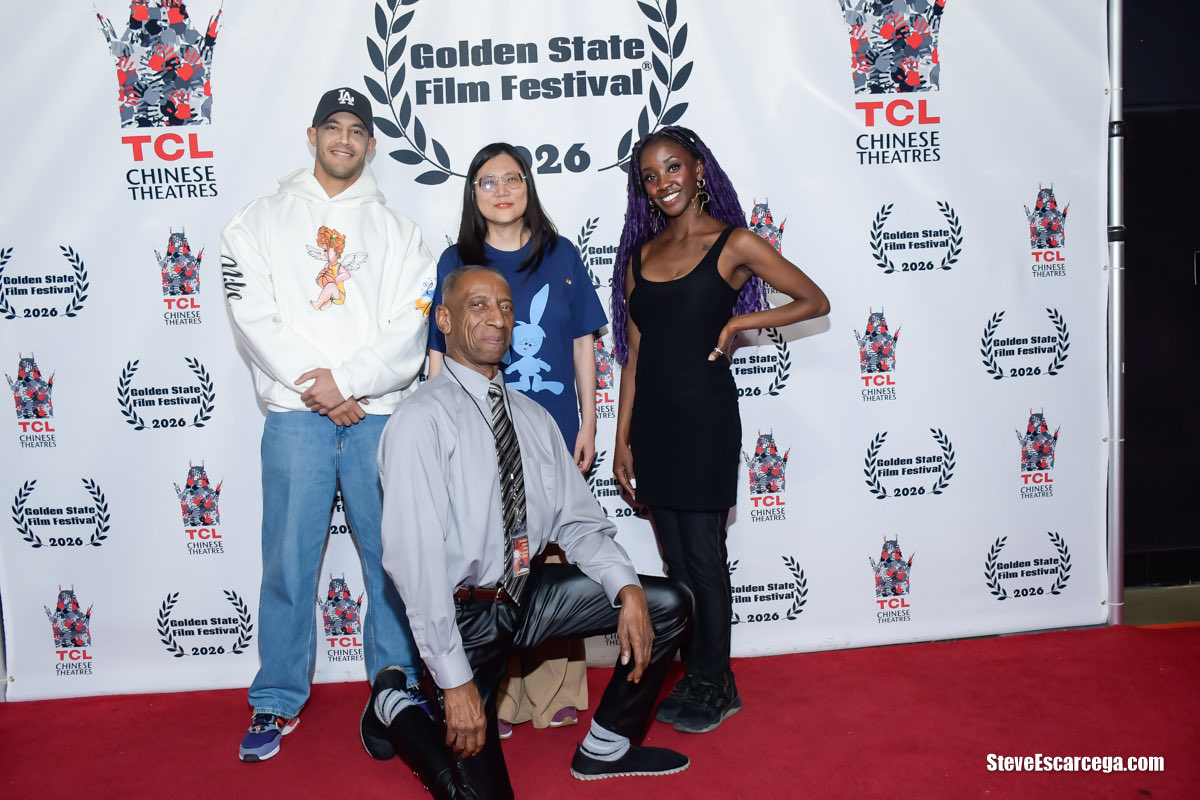 dablueisle's tweet photo. Got insights from Phile’s  Entry Level Actor Job workshop and met the dreaming author / filmmaker whom I had a crush when I was young @GoldenStateFF . 🙏🐰❤️
#rabbitwell 🐰 https://t.co/lLnQ2Ch3Ak