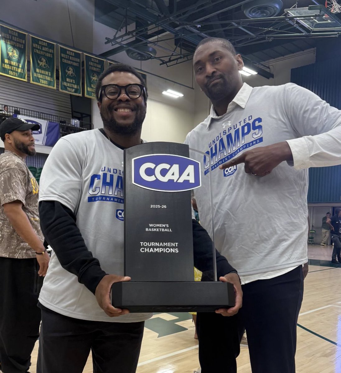 Daniel Artest tweet media