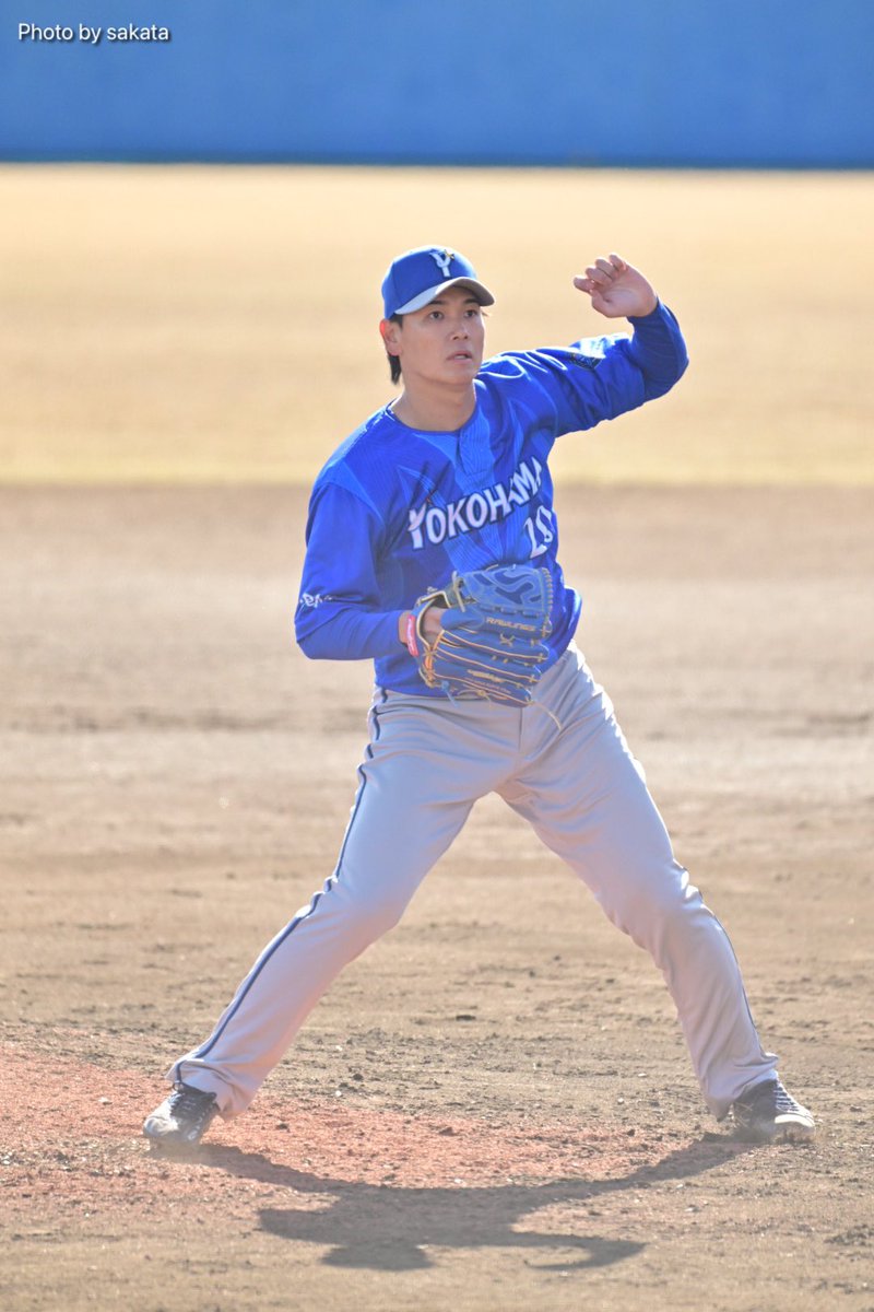 さかた tweet media