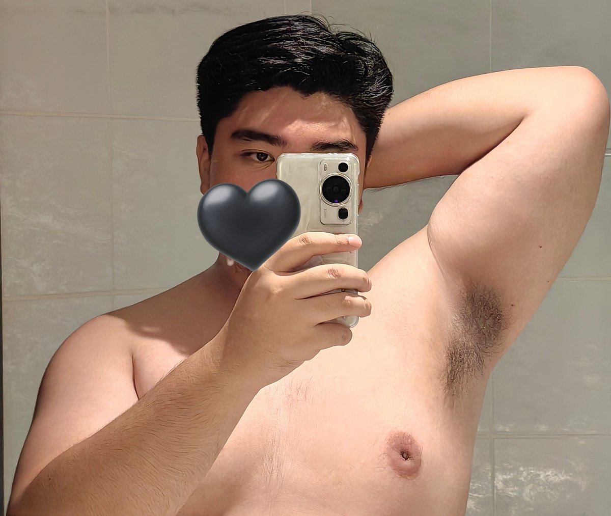 James 🖤 tweet media