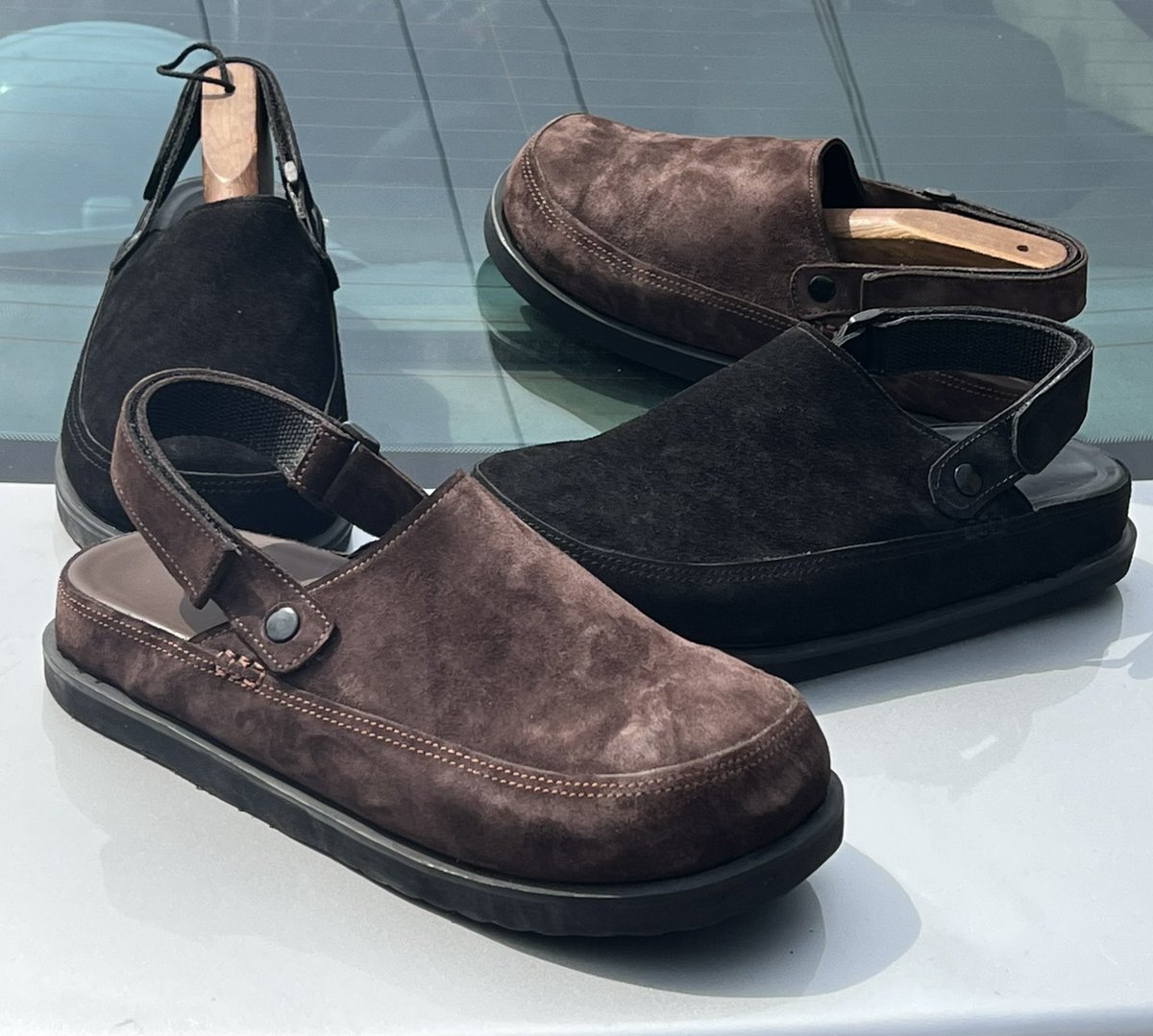 MagikFingaz_'s tweet photo. Modern backless loafer.
Clean lines. Solid build. Effortless presence.
Handcrafted for men who understand quiet luxury. 👞
Step different.
#HandmadeShoes #MadeInNigeria #MensStyle #LuxuryFootwear https://t.co/QvgGDomC7Y