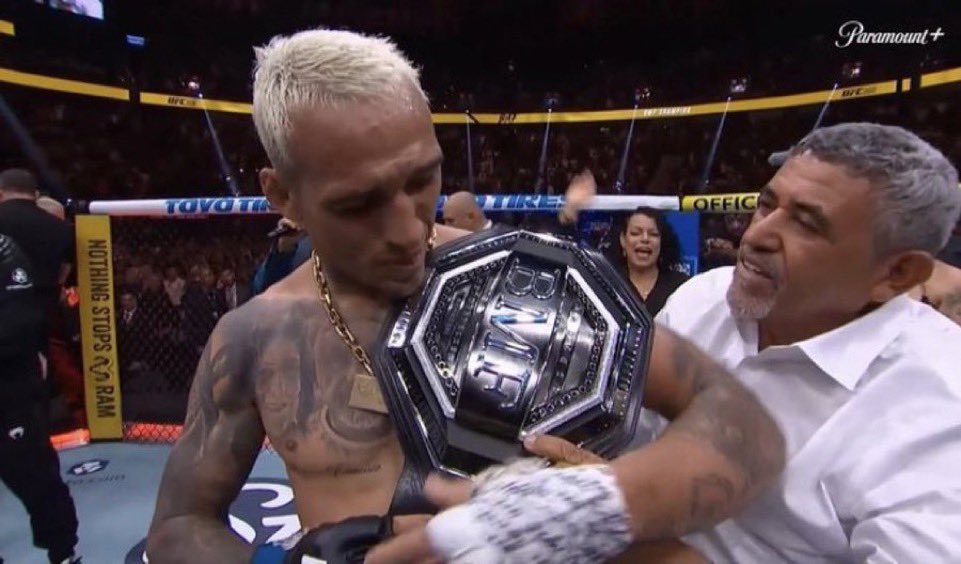 Charles Oliveira Fan 🇧🇷🌊 tweet media