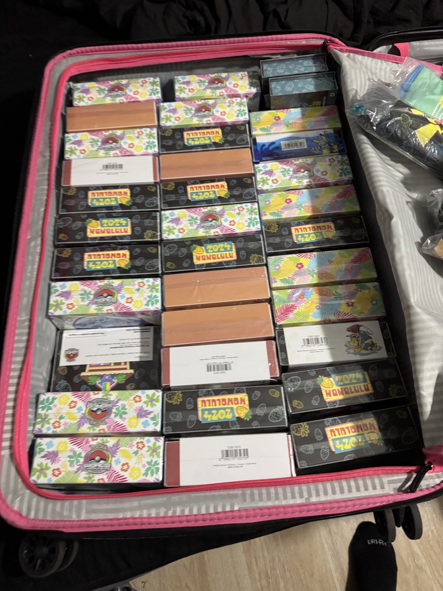 Strawhat Poppa tweet media