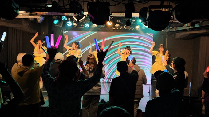 Twitterのコスプレ画像3