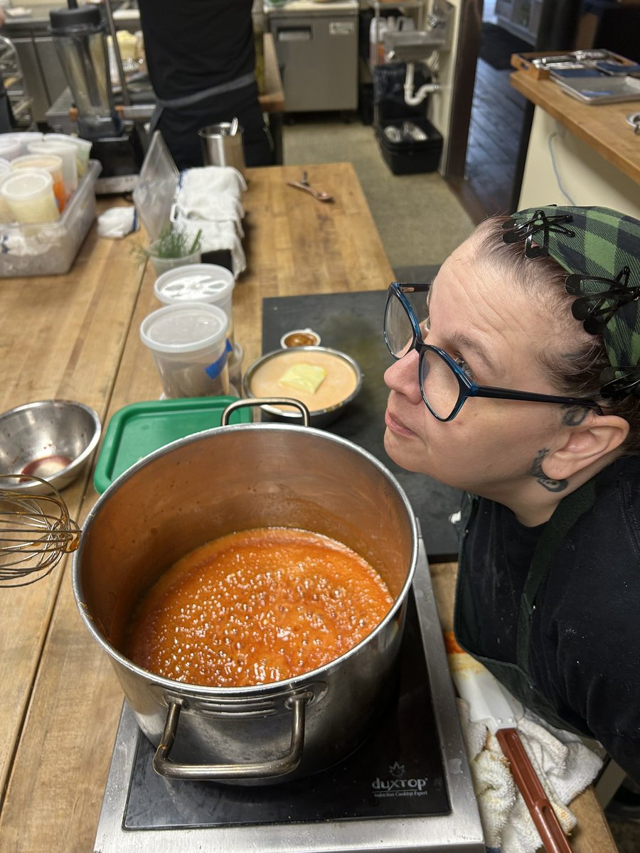 stuffie🕯️🥀🍰 tweet media