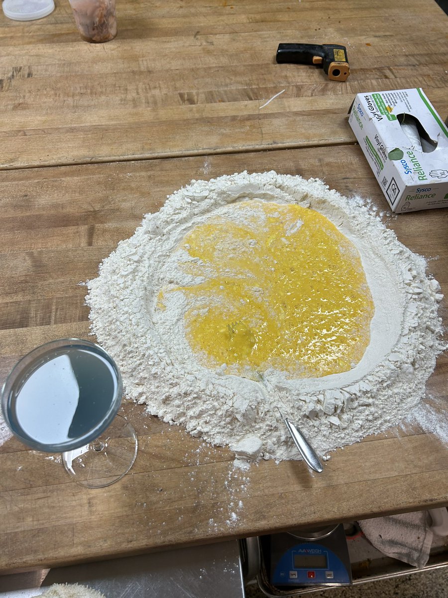 stuffie🕯️🥀🍰 tweet media