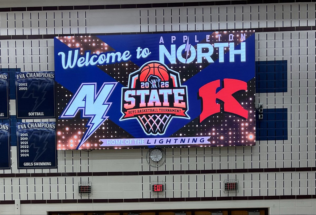 The Makers fall tonight, 73-54 to Appleton North in a D1 Regional Final. 

Was an excellent season of growth, hard work, and togetherness 

So proud of our seniors Ryan Buchanan, Hunter Holschuh, Maddox Mendoza, and Kegan Pleau. Thank you for everything, guys! 

#MakerNation