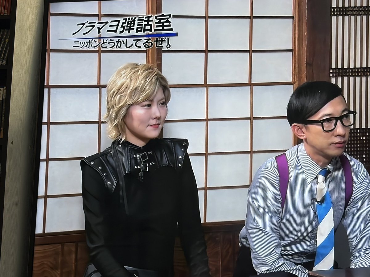 TV観てたら、オダウエダのオダが、北斗の拳で惚れた男達が奪い合う女みたいでカッコいい。