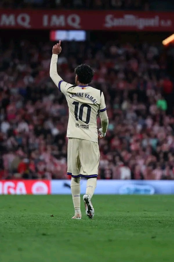 Every new day is another chance to change your story.
Good morning and have a blessed Sunday, y’all. ☀️🙏