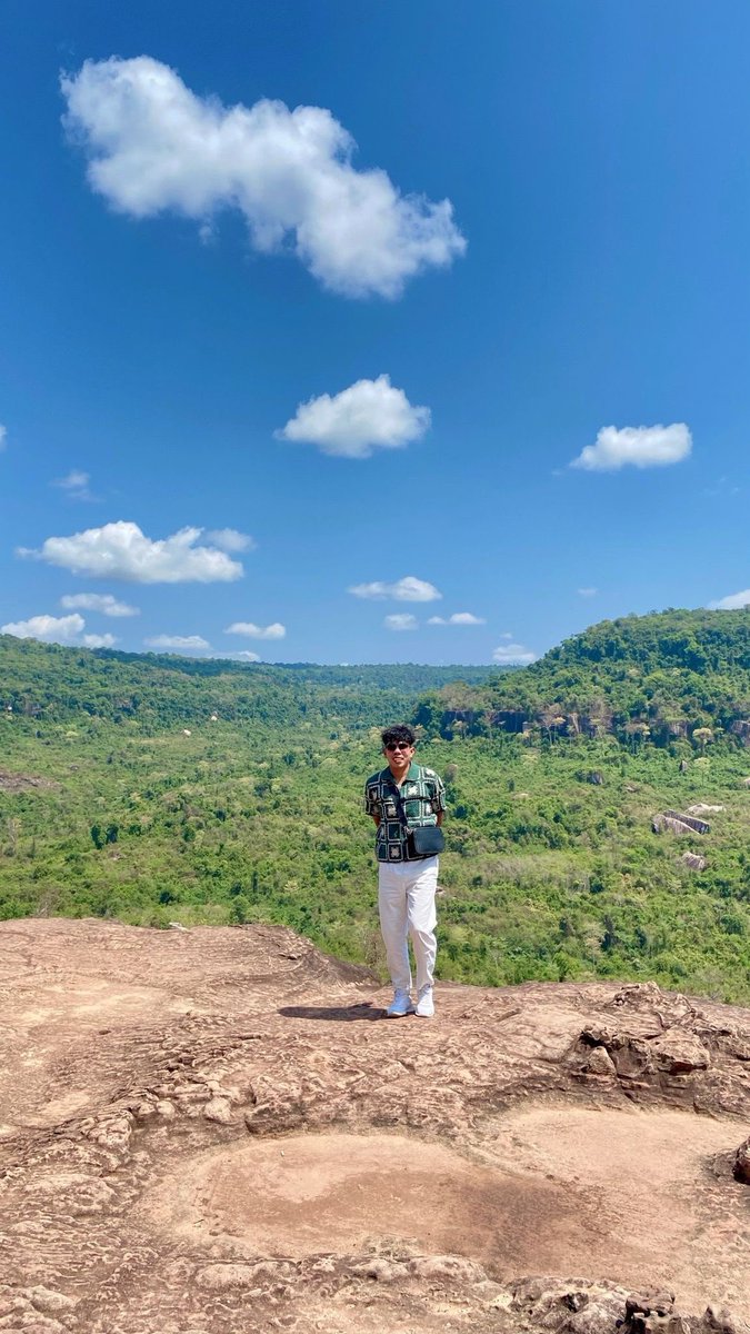 n51140's tweet photo. ភ្នំគូលែន https://t.co/3I7gW7mjEU