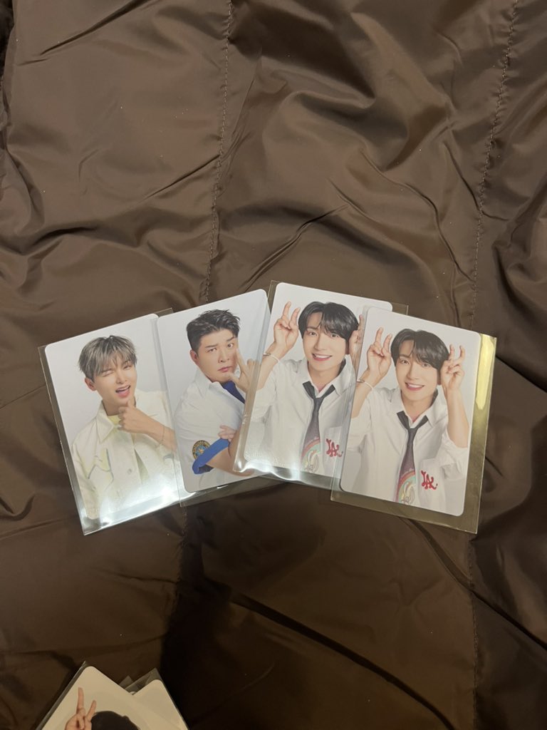 SJ Market SUPER JUNIOR スジュ
新宿　新宿マルイ
購入特典トレカ

【譲】　画像　

【求】　同種　ドンヘ＞イェソン

8日ベルーナにて手渡し　スパショ現地
DM、リプお待ちしております🙇‍♀️