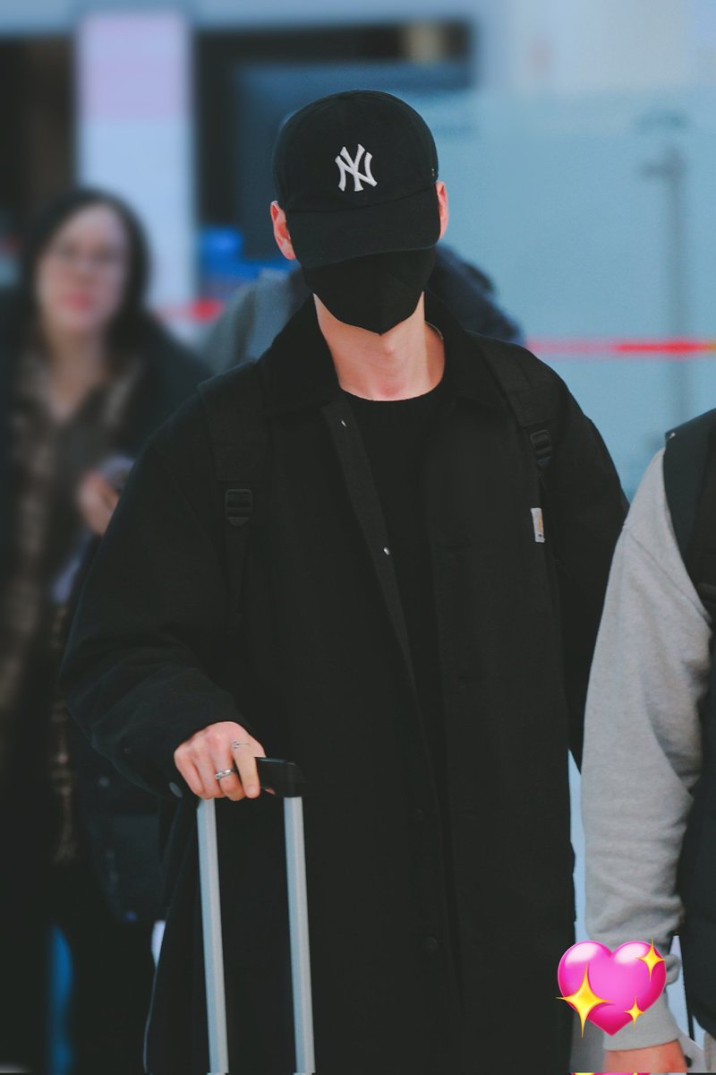 ❄winter rain🌧 tweet media