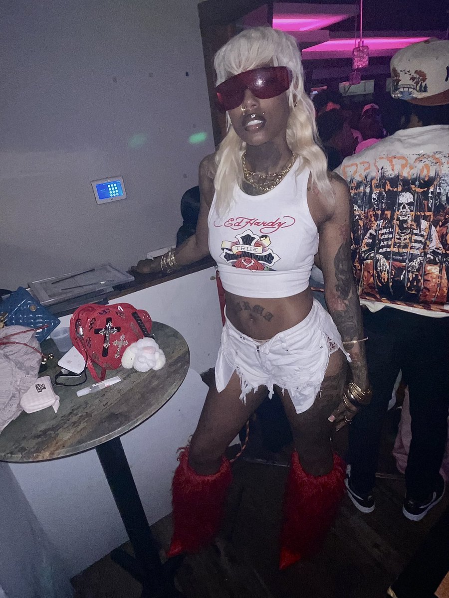 Sace 6ix 💙 tweet media