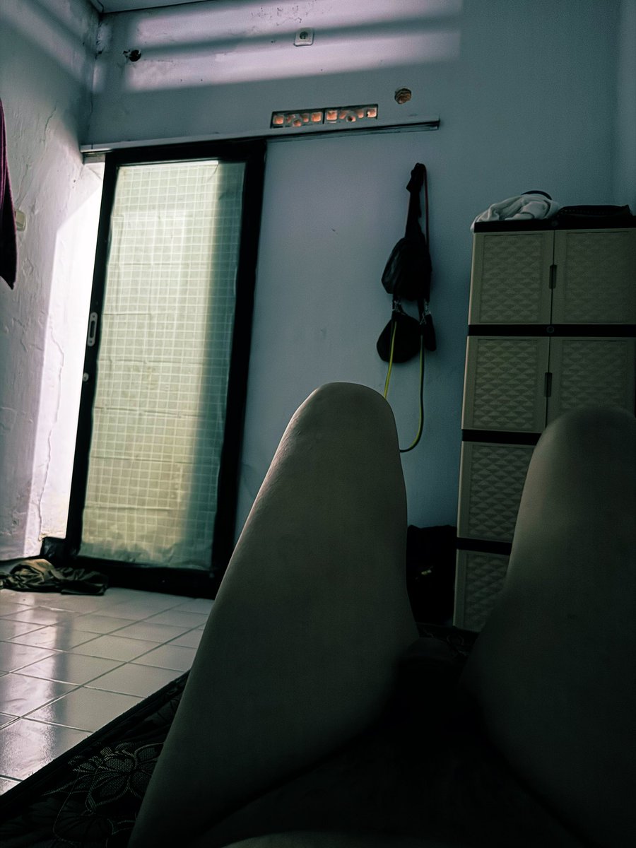 domikado85's tweet photo. Menunggu..
#gayjogja #gayjogjakarta https://t.co/wZ18YpgGE1