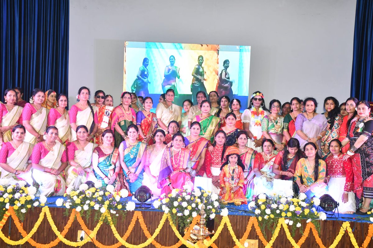 RCWABLR's tweet photo. RCWA BLR celebrated #InternationalWomensDay with great enthusiasm. Dr. Mamatha S,  Founder of Inner World Couns. for Mental Well-Being, graced the occasion as Chief Guest. Smt Priyanka Sinha, Sector Head CWA, attended the event as Guest of Honour a/w other respected dignitaries. https://t.co/1gLbxhOHqx