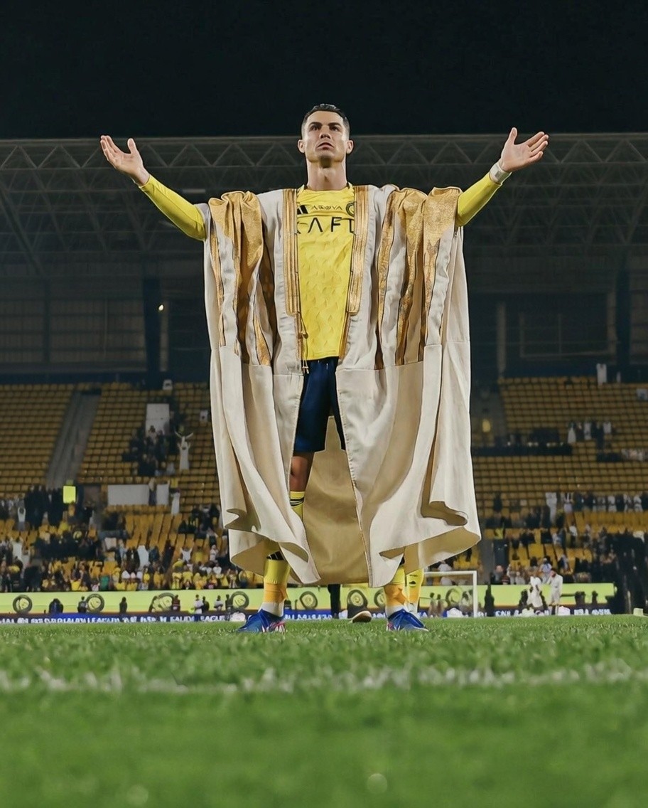 𝑩𝒆𝒄𝒌𝒔 tweet media