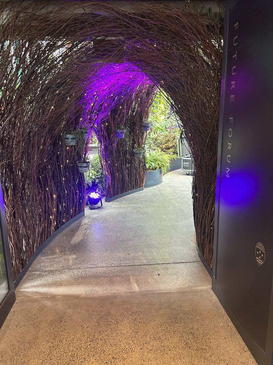 Libby Sander tweet media