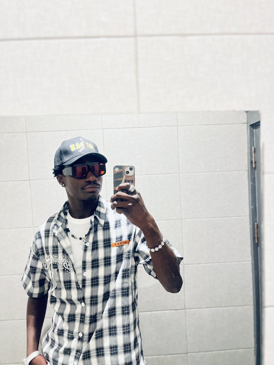 Big Jay 🦅 tweet media