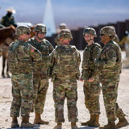 ZardSi's tweet photo. 🚨🇮🇷 BREAKING

Iran reportedly captured multiple American soldiers from different locations after receiving intelligence from an “unknown”country. https://t.co/jWvlJYx4BC