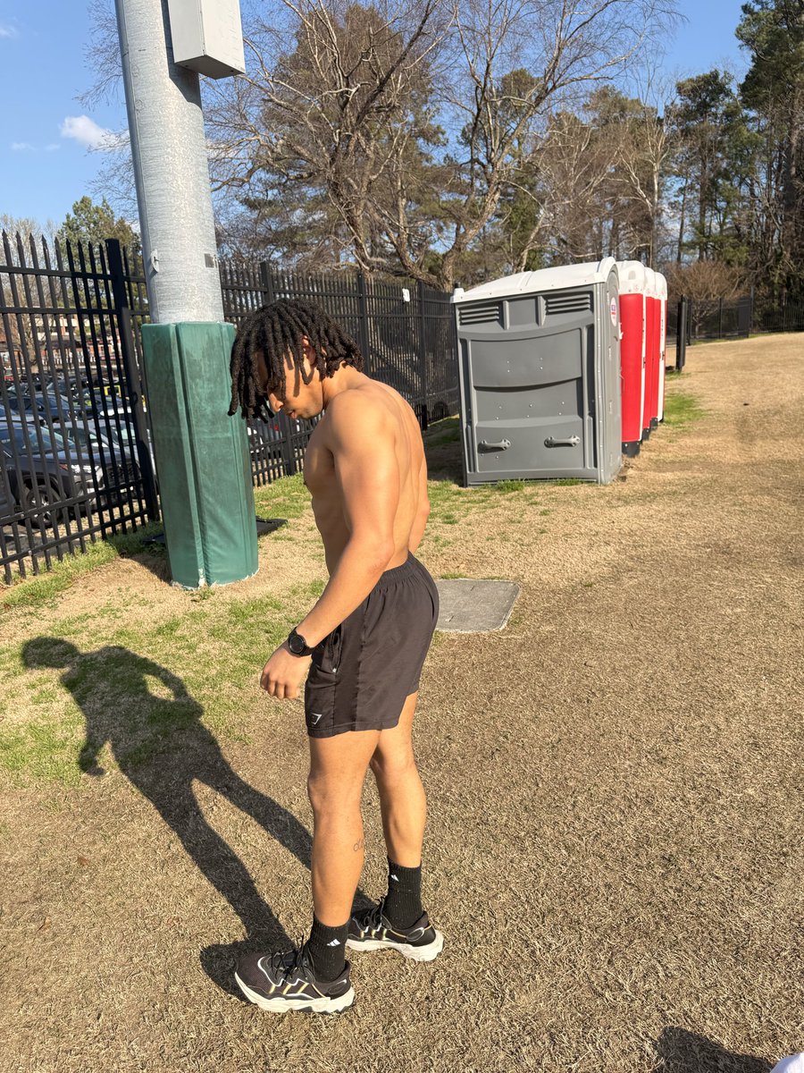 i_am_q2's tweet photo. I’m looking for the ASU frat leader… https://t.co/wf6qHLcPEU