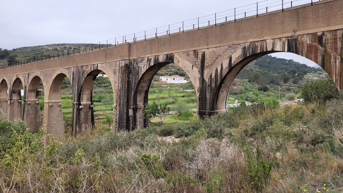Aquaduct van Perín