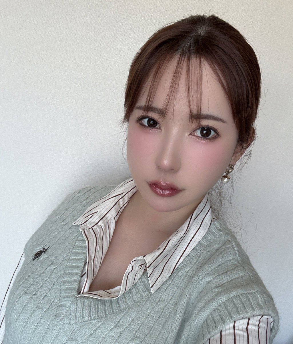 hatano_yui's tweet photo. 軽くお仕事しておうちへ☺
花粉が😭 https://t.co/b0vslEAsOH