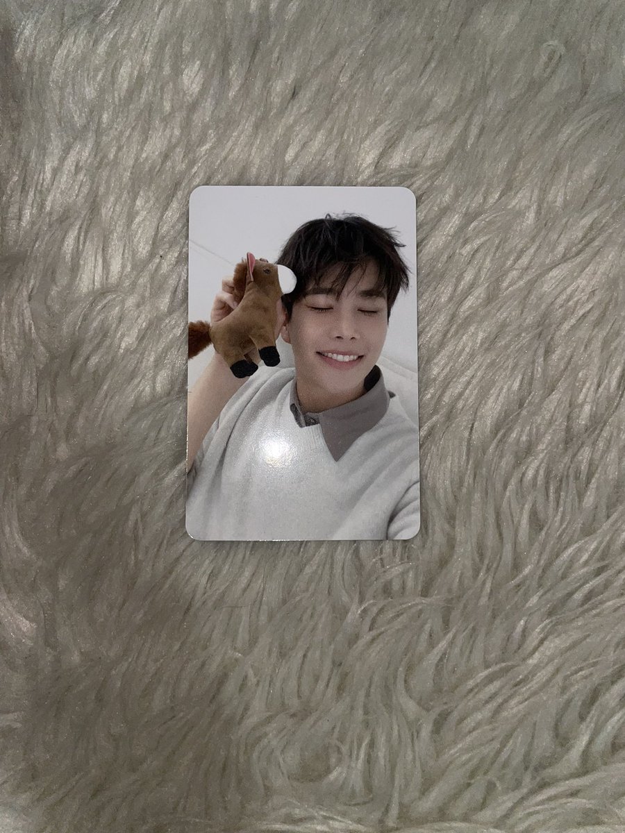 Biniee | wts Astro tweet media