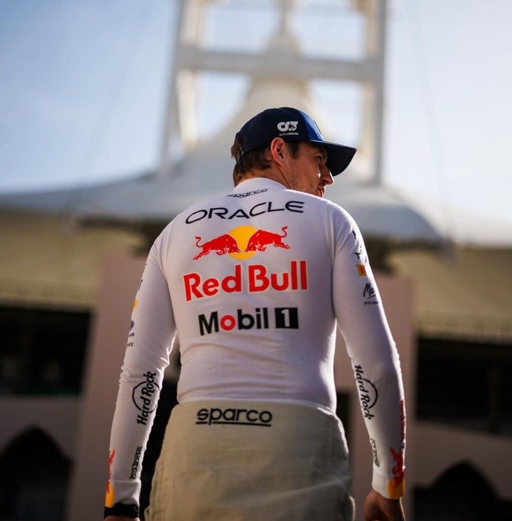 Verstappen News tweet media