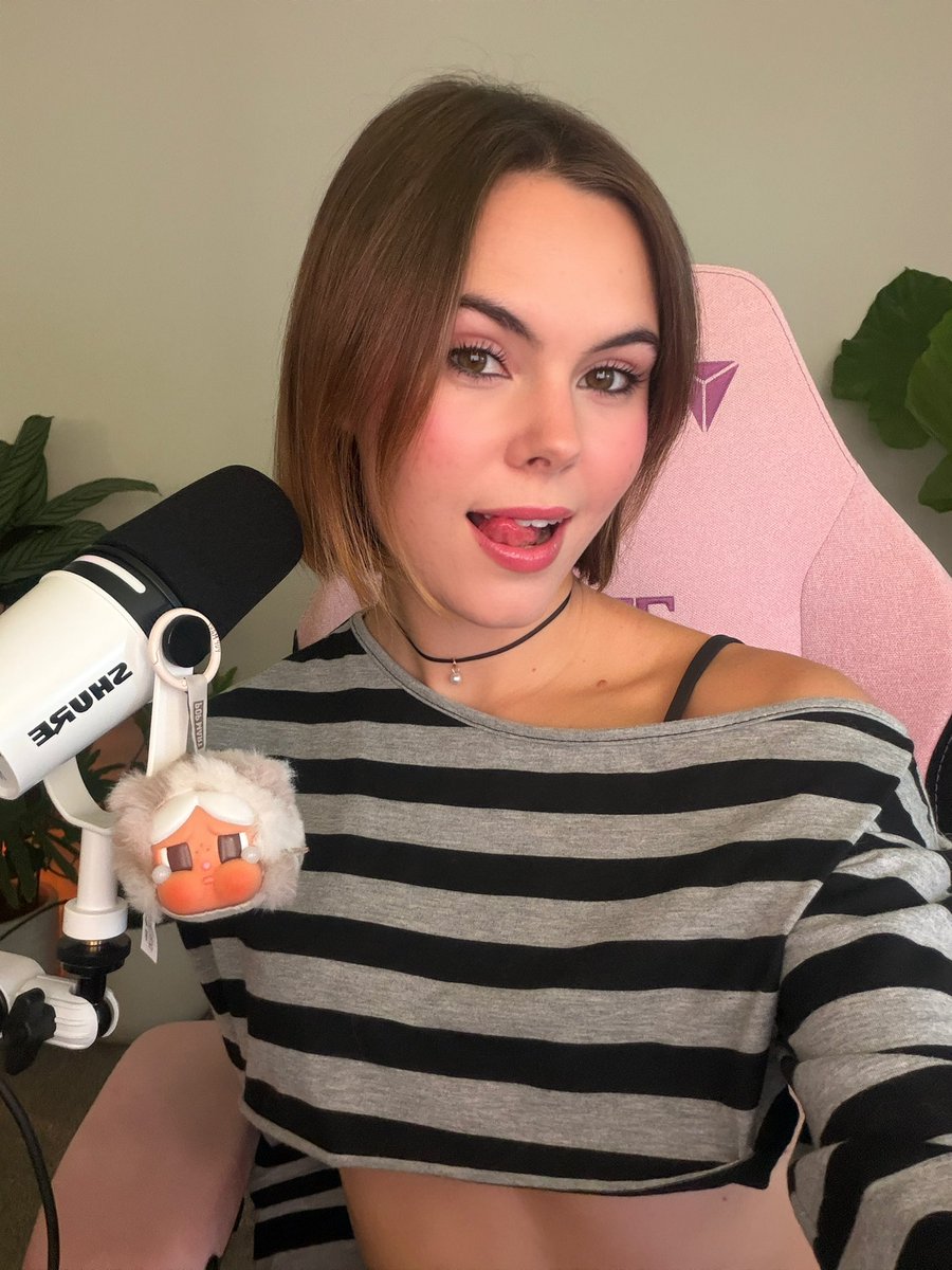 Cassia Bree tweet media