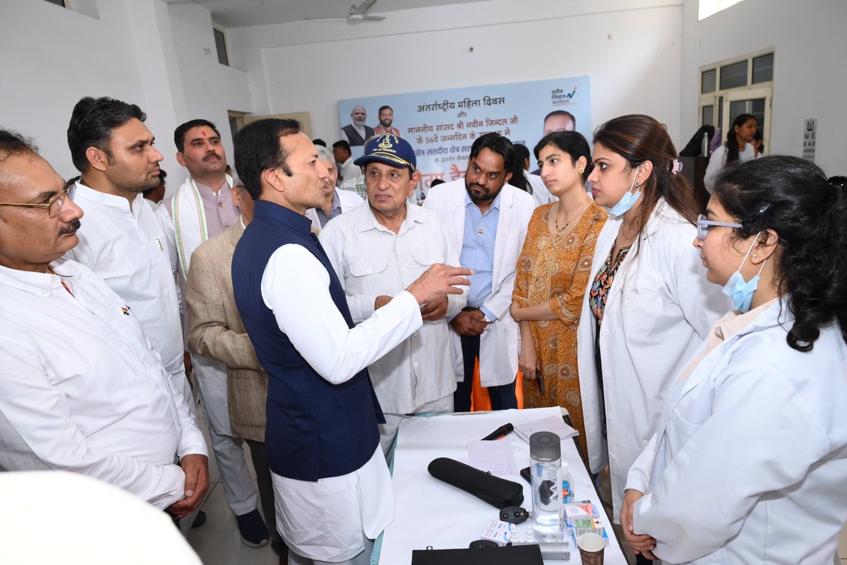 MPNaveenJindal's tweet photo. पिछले एक महीने से कुरुक्षेत्र लोकसभा क्षेत्र में निरंतर आयोजित किए जा रहे स्वास्थ्य शिविरों की श्रृंखला आज कैथल में मेगा हेल्थ कैंप के साथ संपन्न हुई। 🙏

इस अभियान का उद्देश्य एक ही रहा है, अधिक से अधिक लोगों तक नि:शुल्क स्वास्थ्य जांच, परामर्श और उपचार की सुविधा पहुँचाना।

मेरा विश्वास है कि स्वस्थ नागरिक ही मजबूत समाज और विकसित भारत की नींव होते हैं। इसी संकल्प के साथ सेवा का यह प्रयास आगे भी जारी रहेगा।