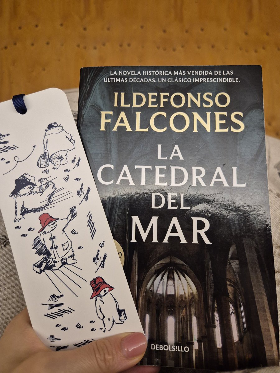 Acabo de leer la primera parte y ha sido intensa e incluso desgarradora. La historia realmente promete!