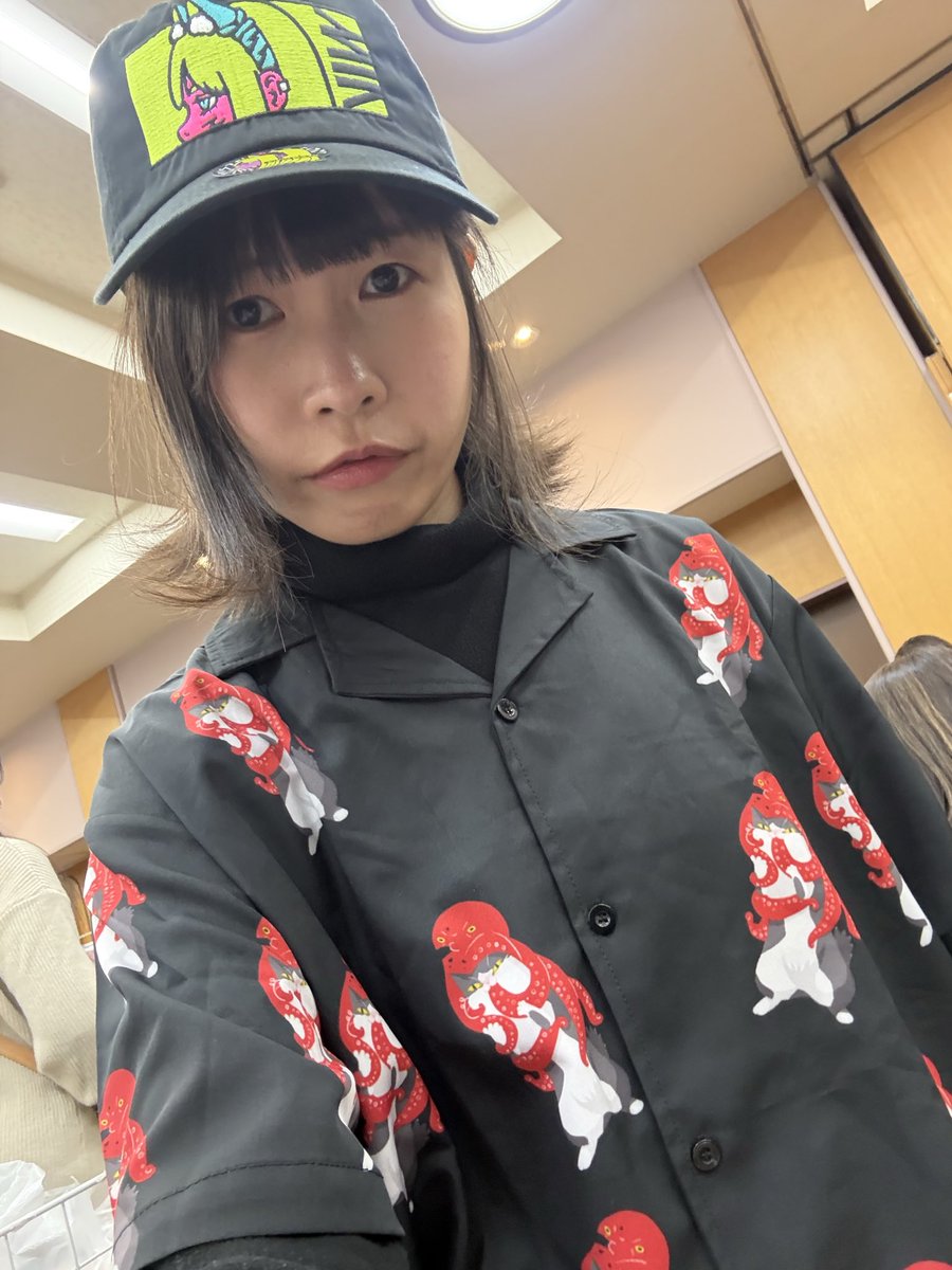 <a href="/lycheesoda/">惑星らいち</a> さんの猫にタコシャツもゲットしました！
かっこいい🐙😺

#ねこまつりフェス