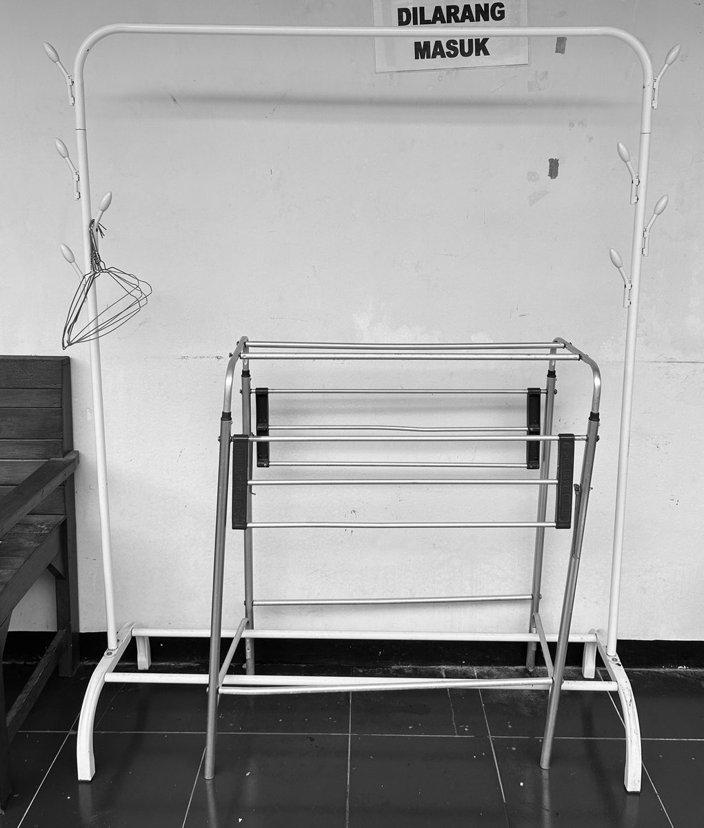 ✧⊹˚🍨🍦 tweet media