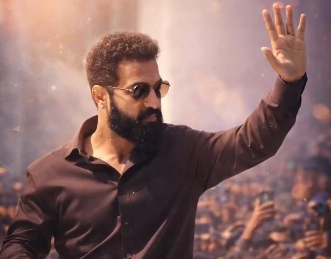 HemanthNBK2's tweet image. Maa Bala fans whatsapp status lo ee pics 😅🔥 kalavandi sami @tarak9999 #Balayya
Meeru kalisina roju 2 telugu states lo 
"Nandamuri" festival gaa declare chesi pandaga chesukuntam 💥💥🥵🥵