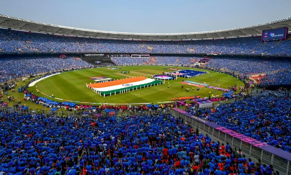 AbdulJavedAli8's tweet photo. यह मैच T20 World Cup 2026 का फाइनल है जिसमें भारत और न्यूज़ीलैंड आमने-सामने हैं। इस बड़े मुकाबले में:
Venue: Narendra Modi Stadium, Ahmedabad
🕖 Time: 7:00 PM IST
#IndianCricketTeam #Indian #INDvNZ
#INDvsENGSemiFinal #BCCI https://t.co/b7kpJZReiG