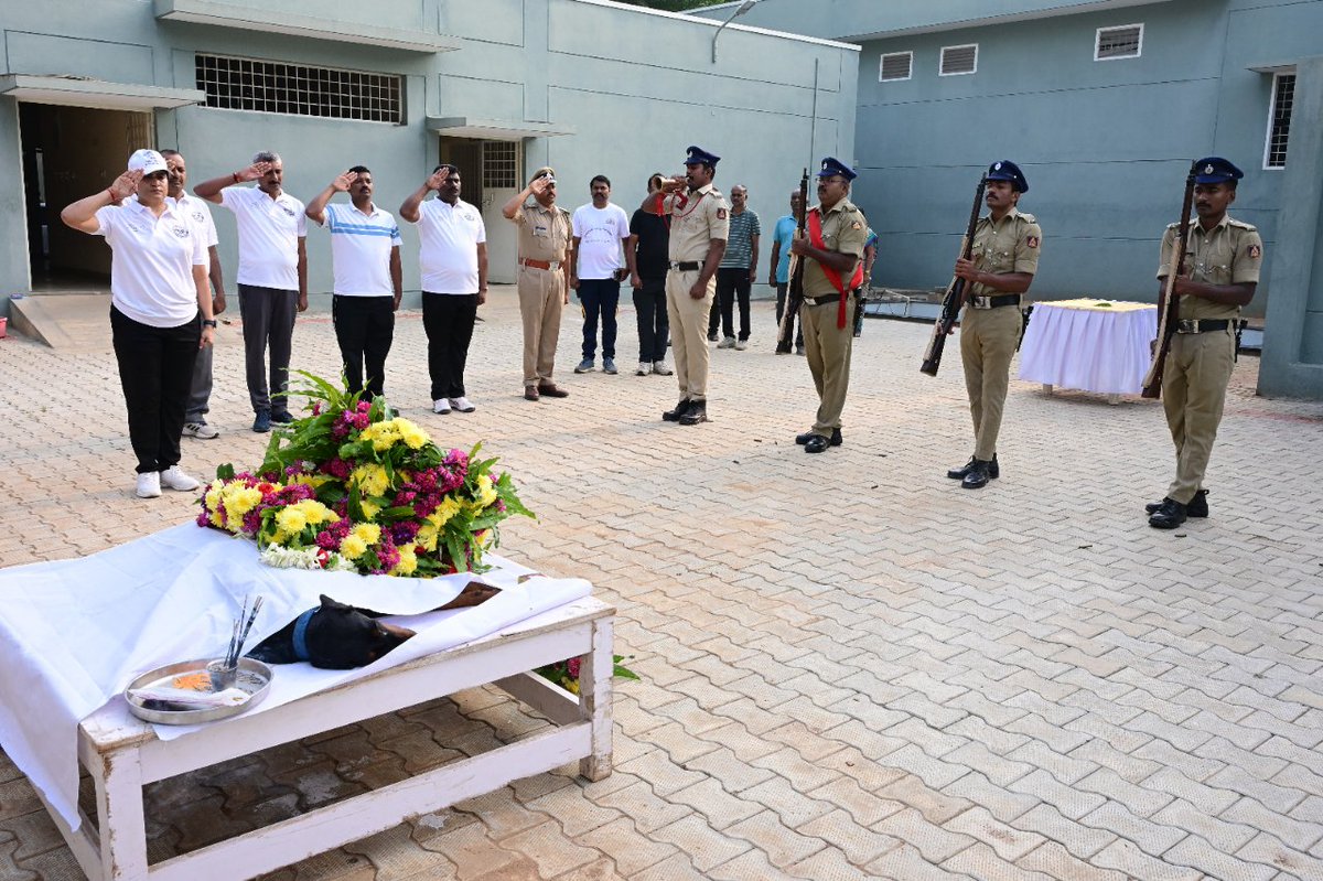 Mandya District Police tweet media