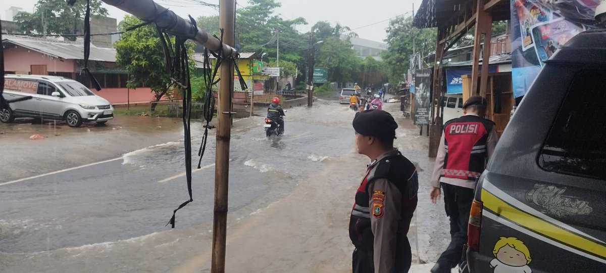 polsekciputattimurx tweet media