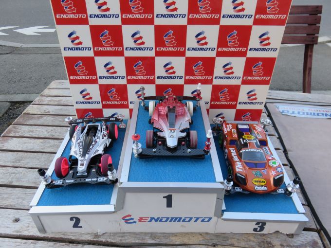 HobbymanInfo's tweet photo. 2026年3月8日（日）
第375回えのもと杯を開催
今回はMEシャーシ限定レースをストッククラスにて行いました。
ダッシュ・チューン・ストック（ME限定）各クラスの上位3名のマシンです。
参加者の皆様お疲れ様でした。
#mini4wd #enomoto https://t.co/94eEhbgkSH