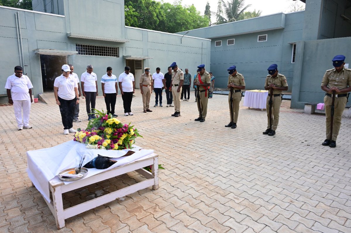 Mandya District Police tweet media