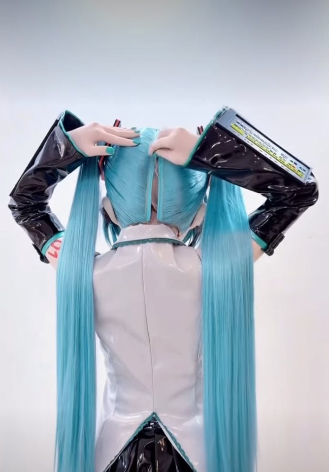 유콘💟용산,대원뮤지엄 전시중💕 tweet media