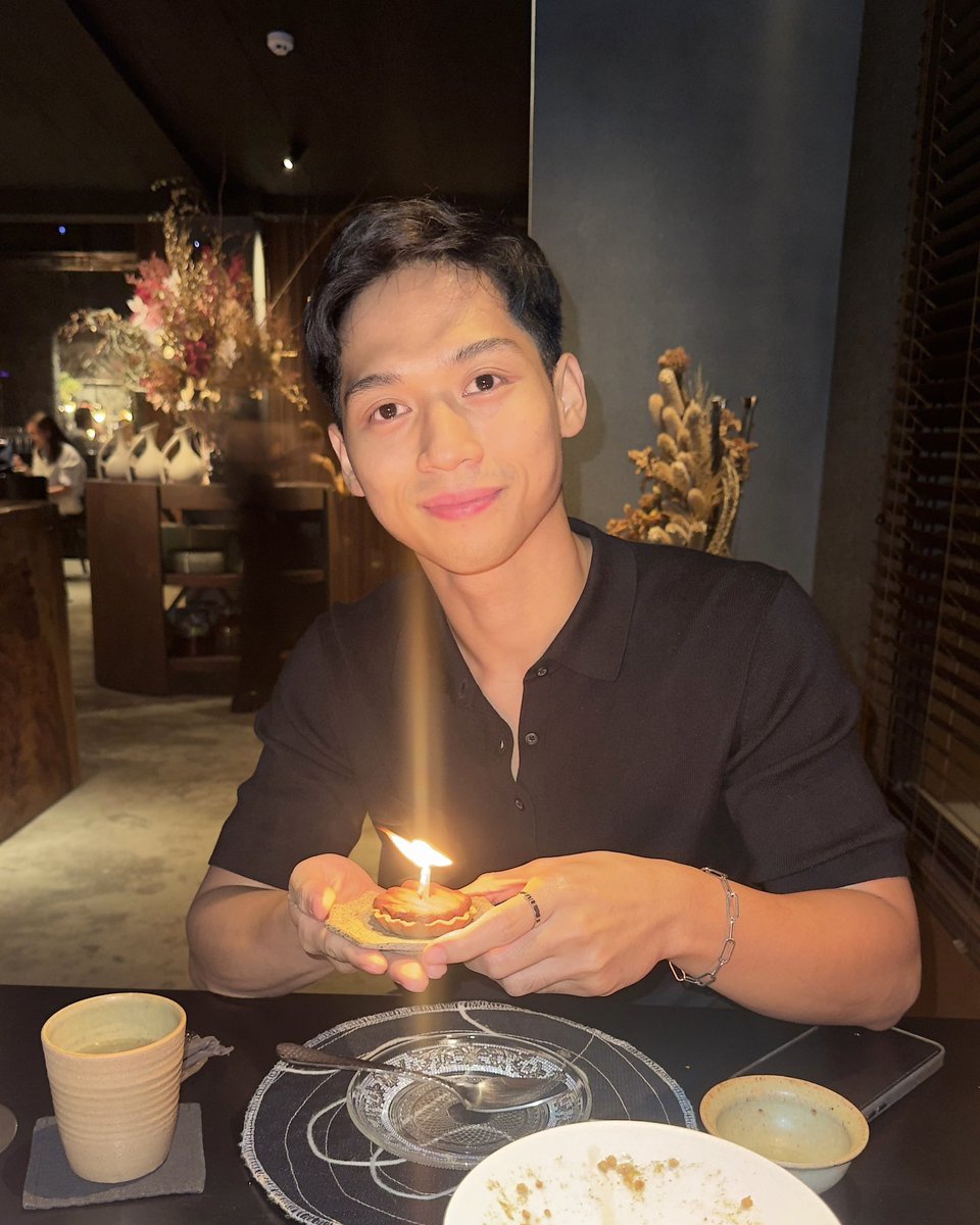 ᴊᴀᴍᴇs tweet media