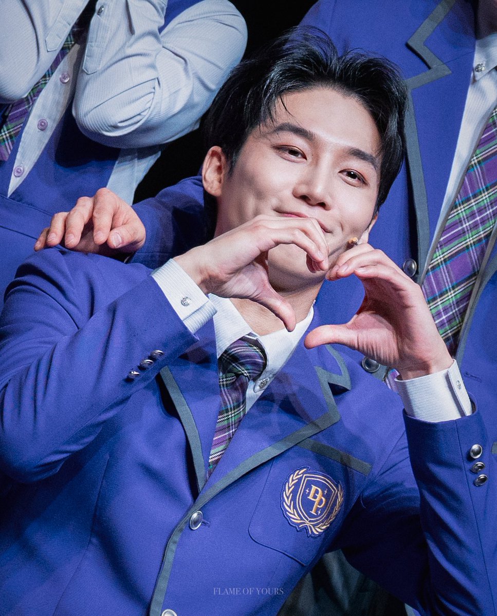 𝐅𝐋𝐀𝐌𝐄_𝐎𝐅_𝐘𝐎𝐔𝐑𝐒 tweet media