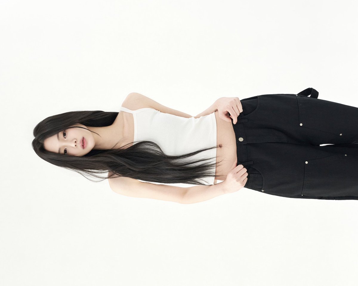 아워타입 tweet media