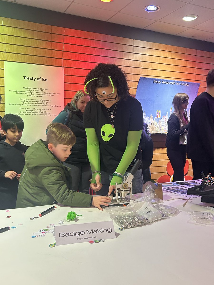 Laura Solly tweet media