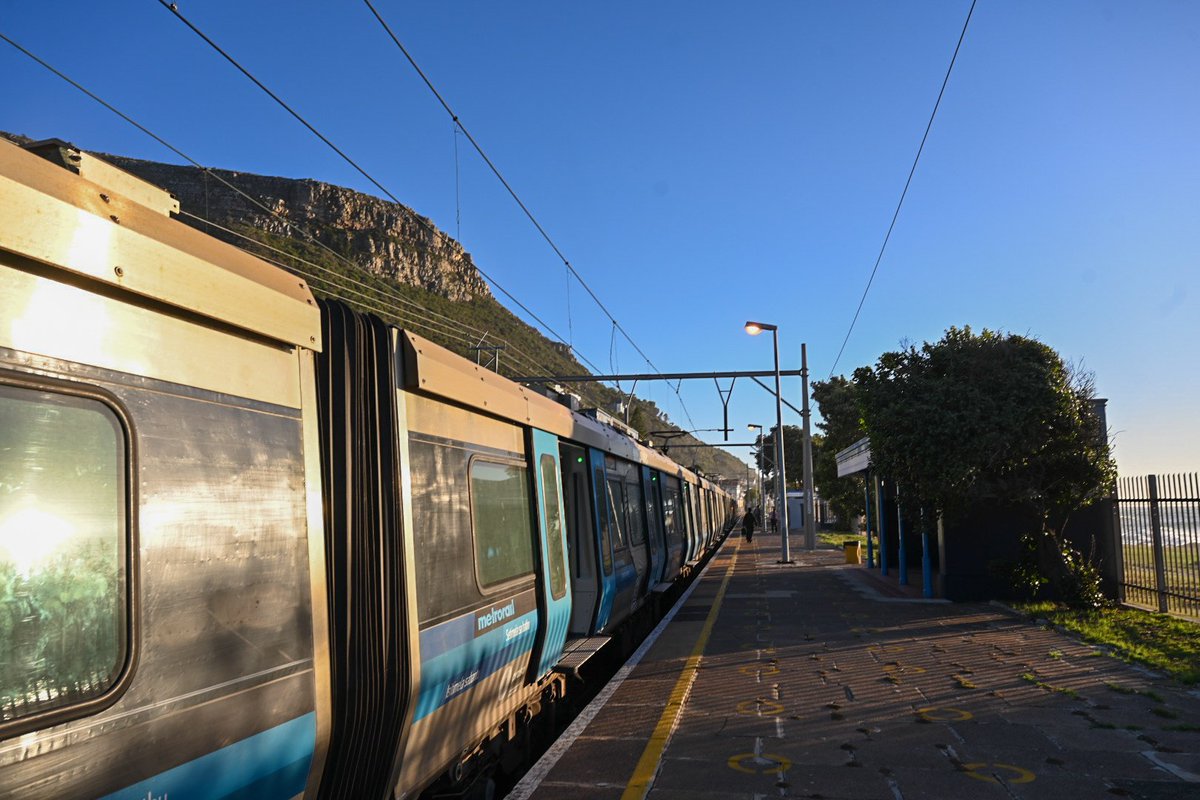Metrorail W/Cape tweet media