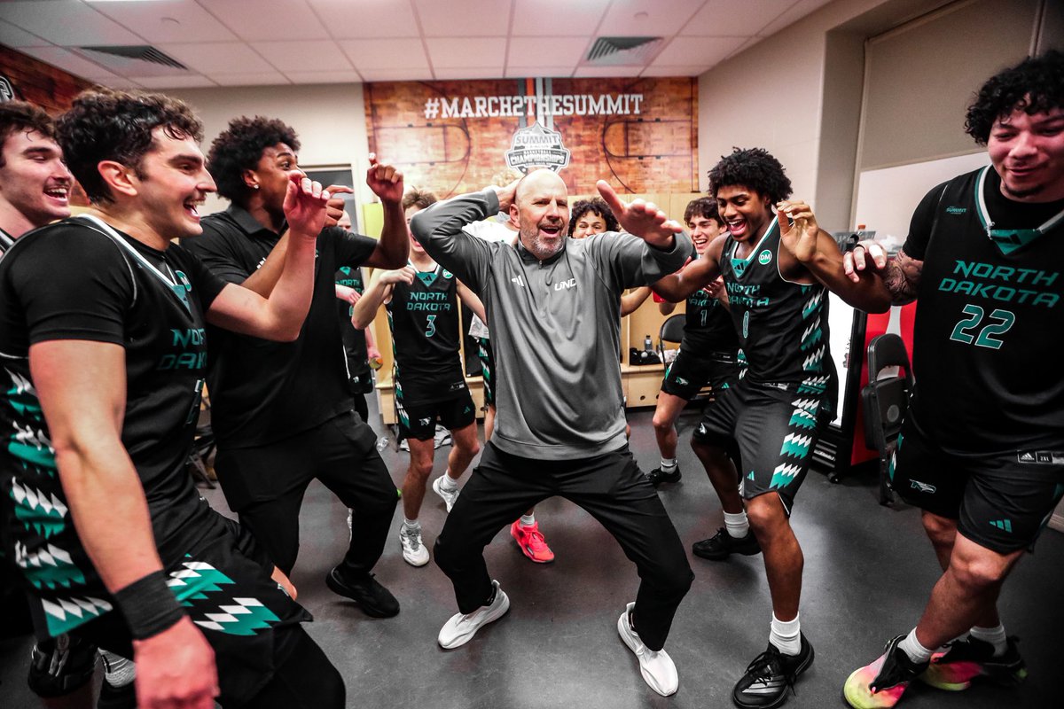North Dakota Men's Basketball tweet media